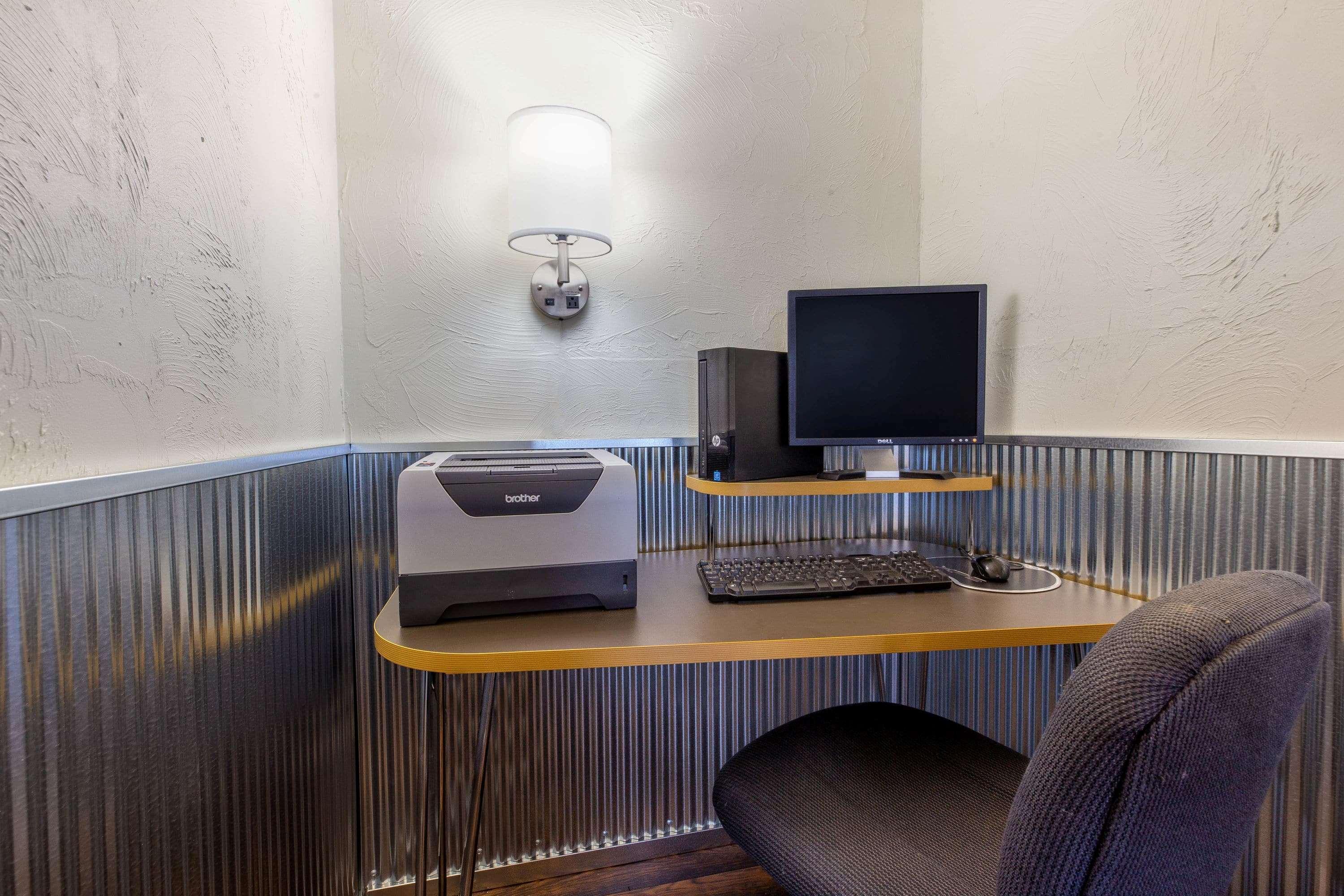 Travelodge by Wyndham Livingston Eksteriør bilde